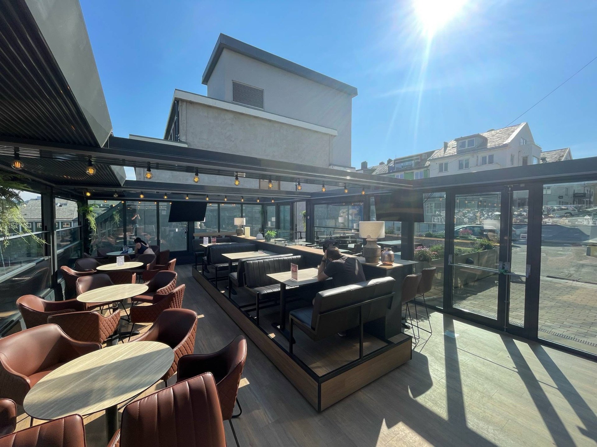 Vinterhagen på Tordenskjold Pub med åpent tak